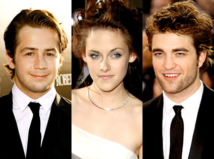 Michael Angarano, Kristen Stewart, Robert Pattinson Michael Angarano, Kristen Stewart, Robert Pattinson